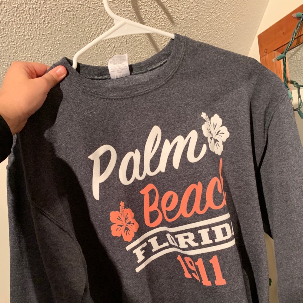 Vintage crew neck palm beach florida shirt.